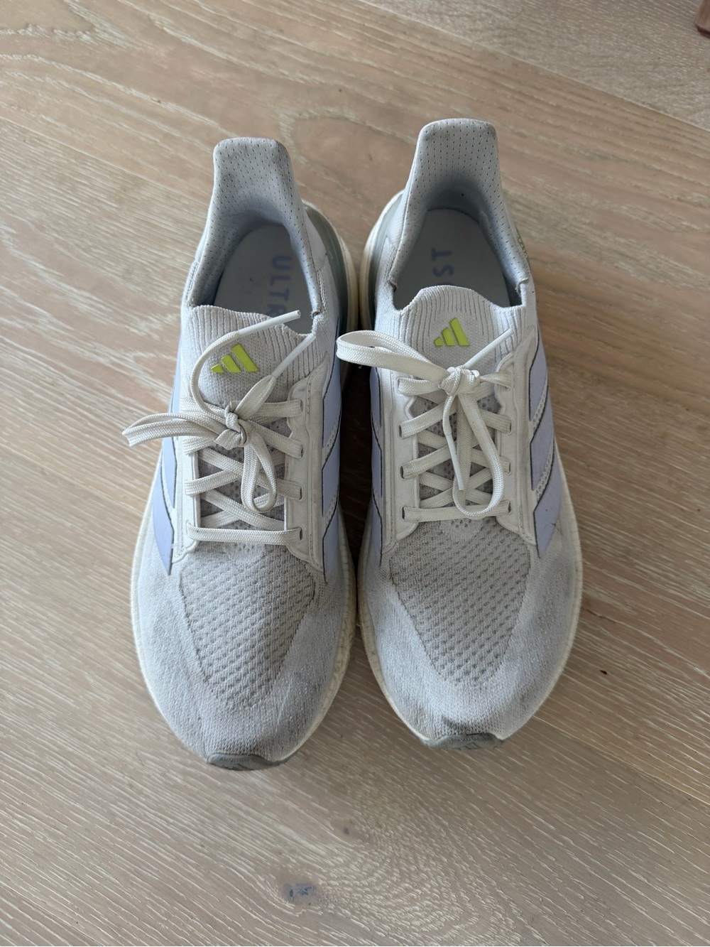 Adidas Womens Ultraboost